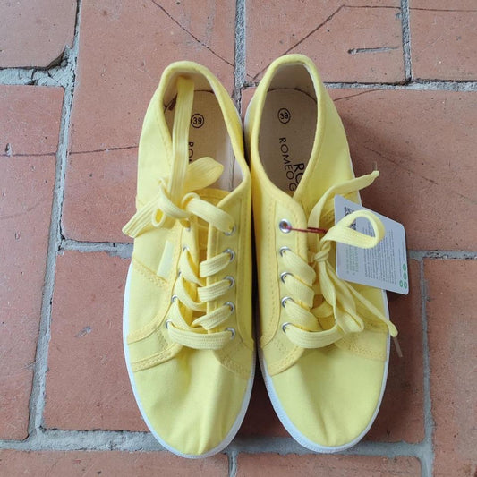 Scarpe in tela Romeo Gigli