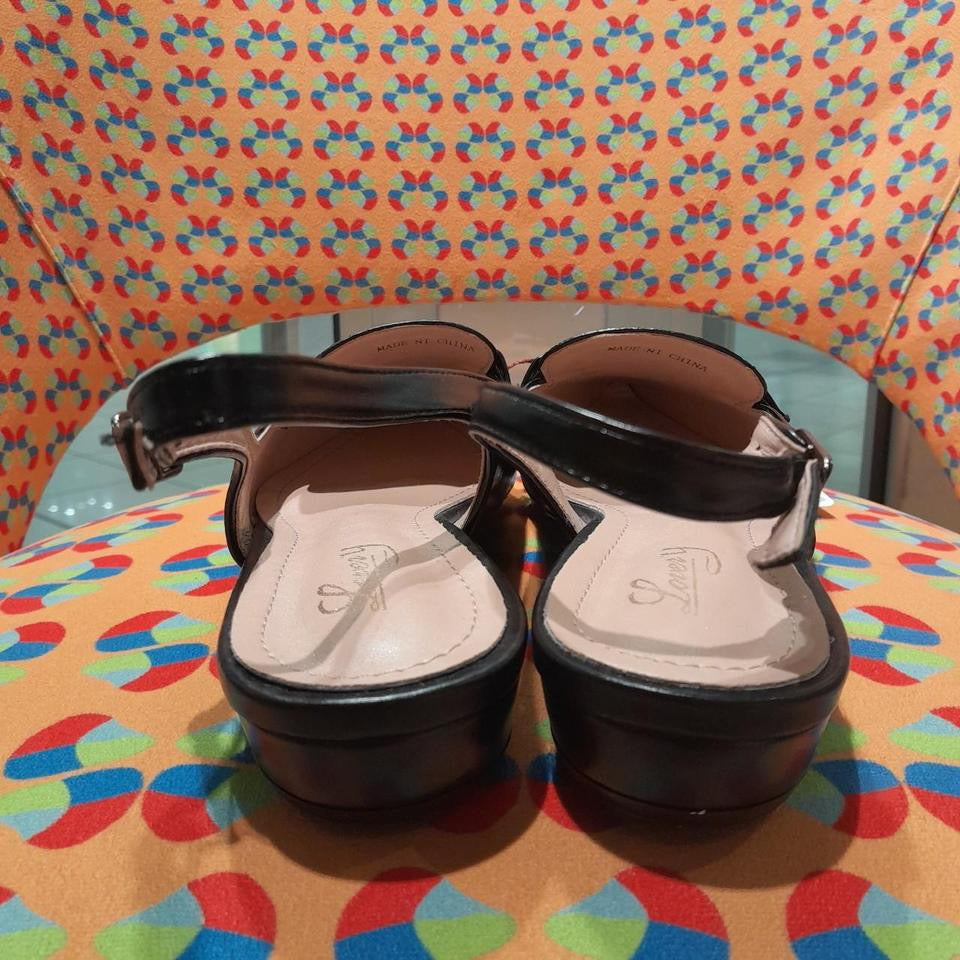 Scarpe basse aperte