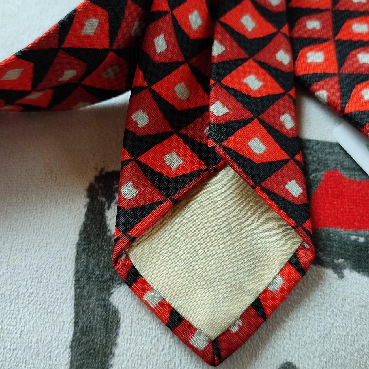 Cravatta triangoli