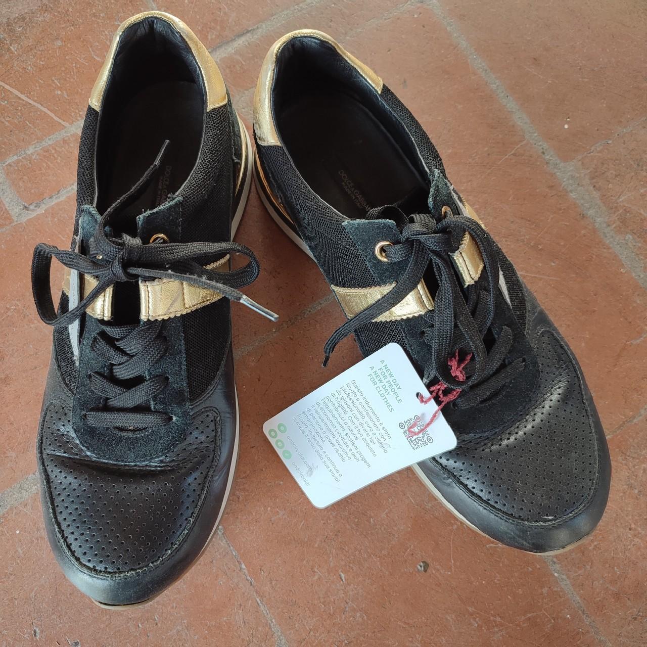 Scarpe oro