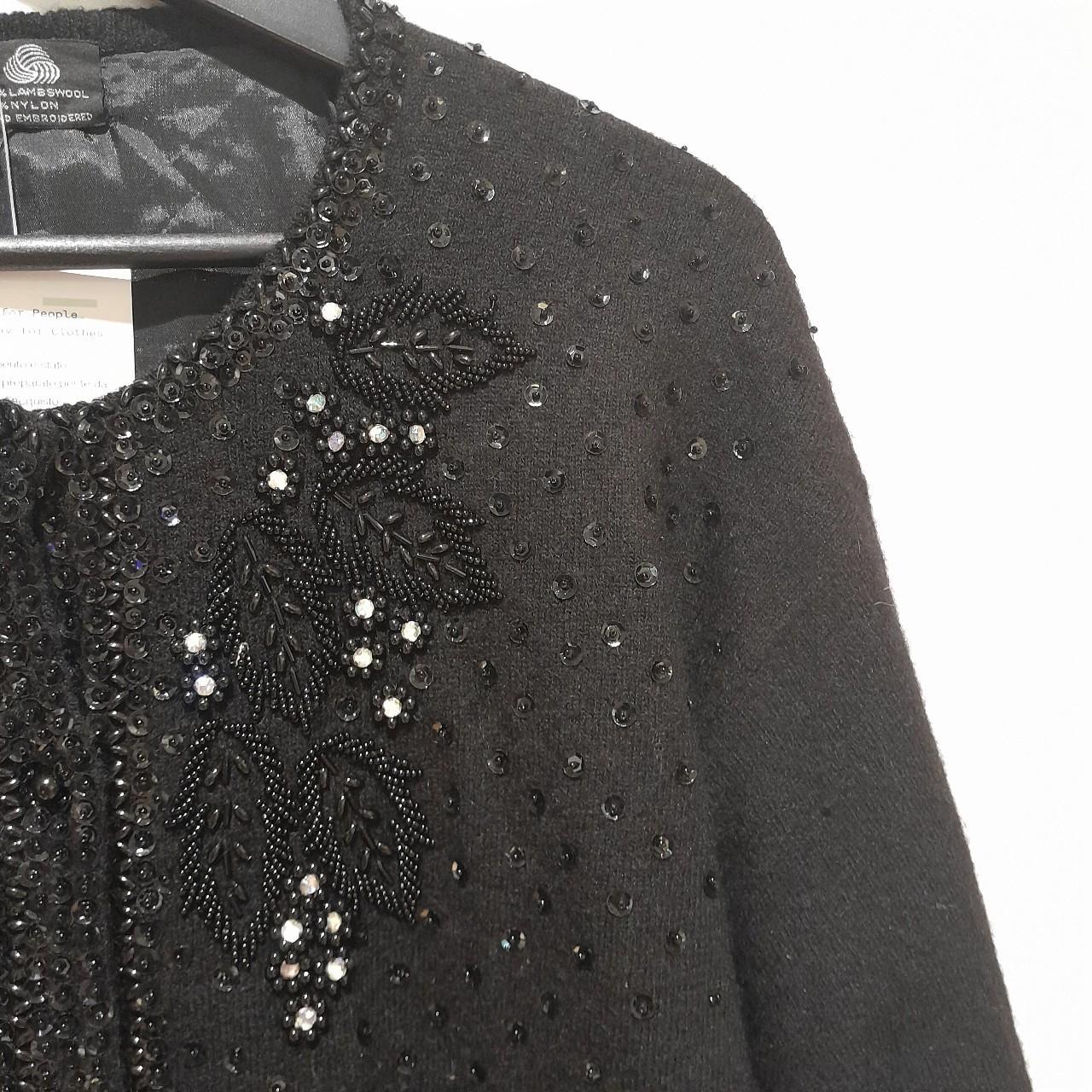 Cardigan con perline